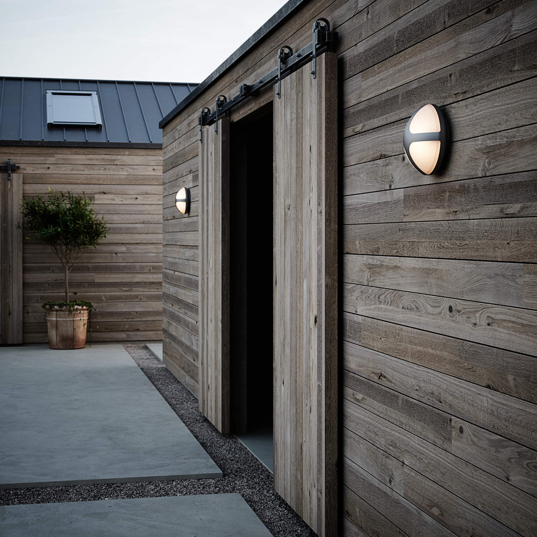 Skanto | Stilig utendørs vegglampe med geometrisk aksent
