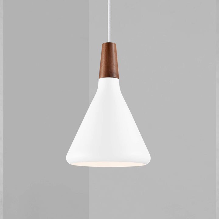 Arren Pendelampe Modern Konisk Design | Skanto