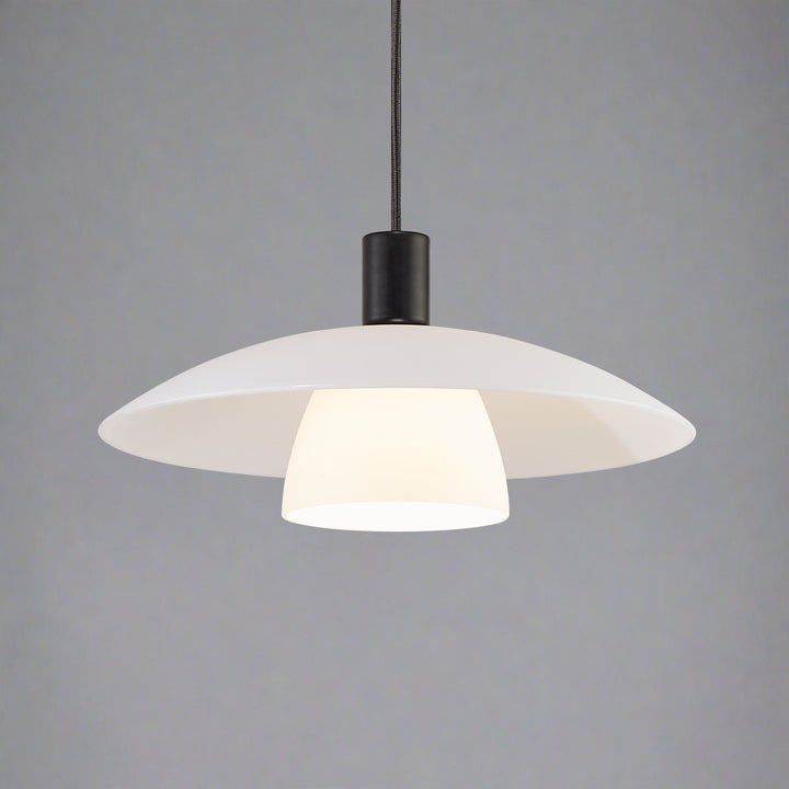Skanto | Elegant lampe med tidløst design