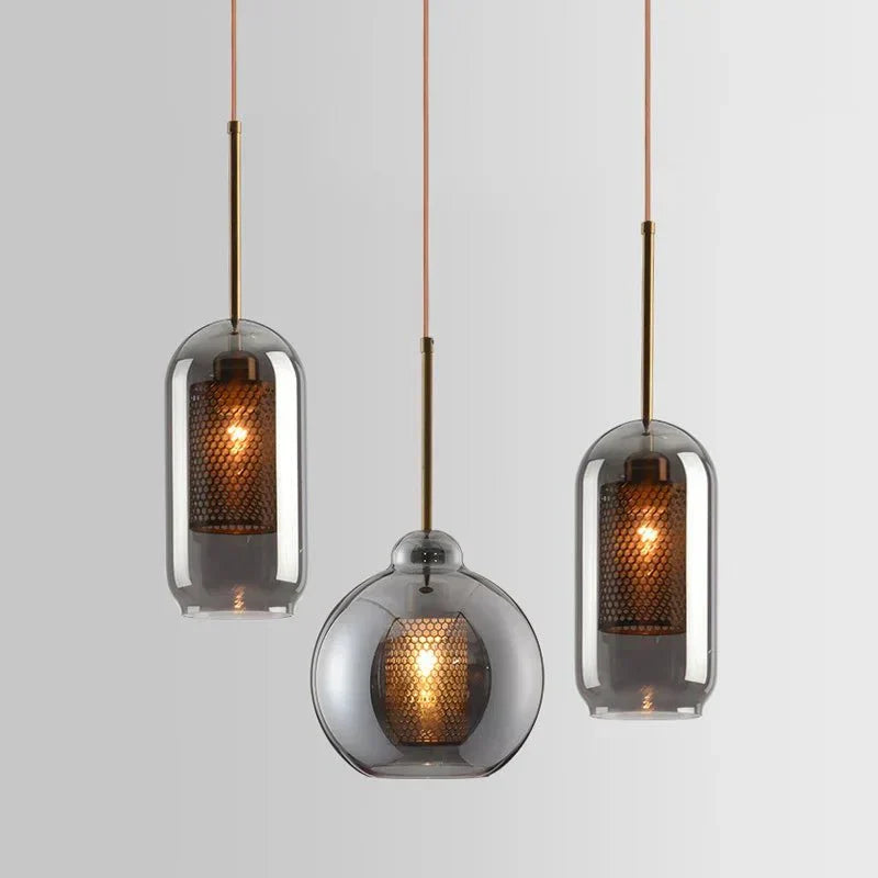Skanto | UrbanBeam – Stilrent Jern- og Glass Henge Lys