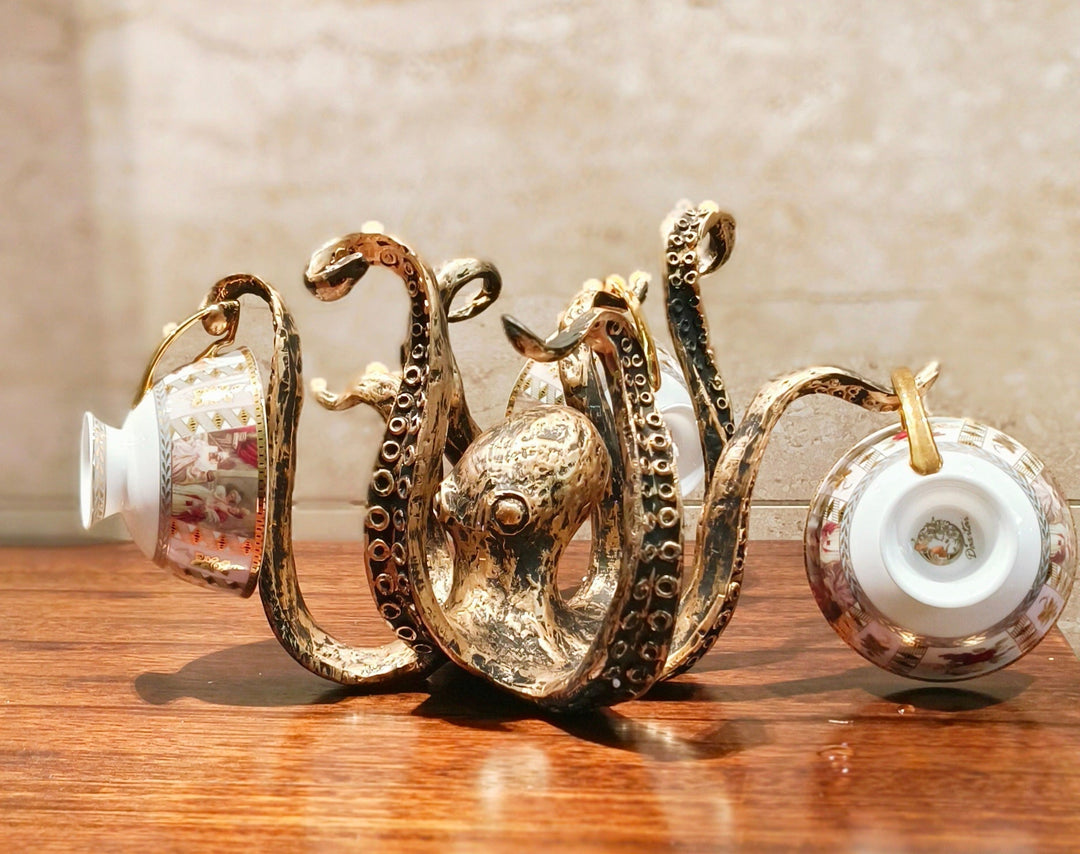 Kraken - Octopus Design Rustikk Cruch Holder Skanto