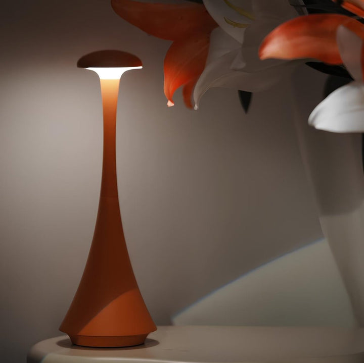 Skanto | Lumina Spire Lampe