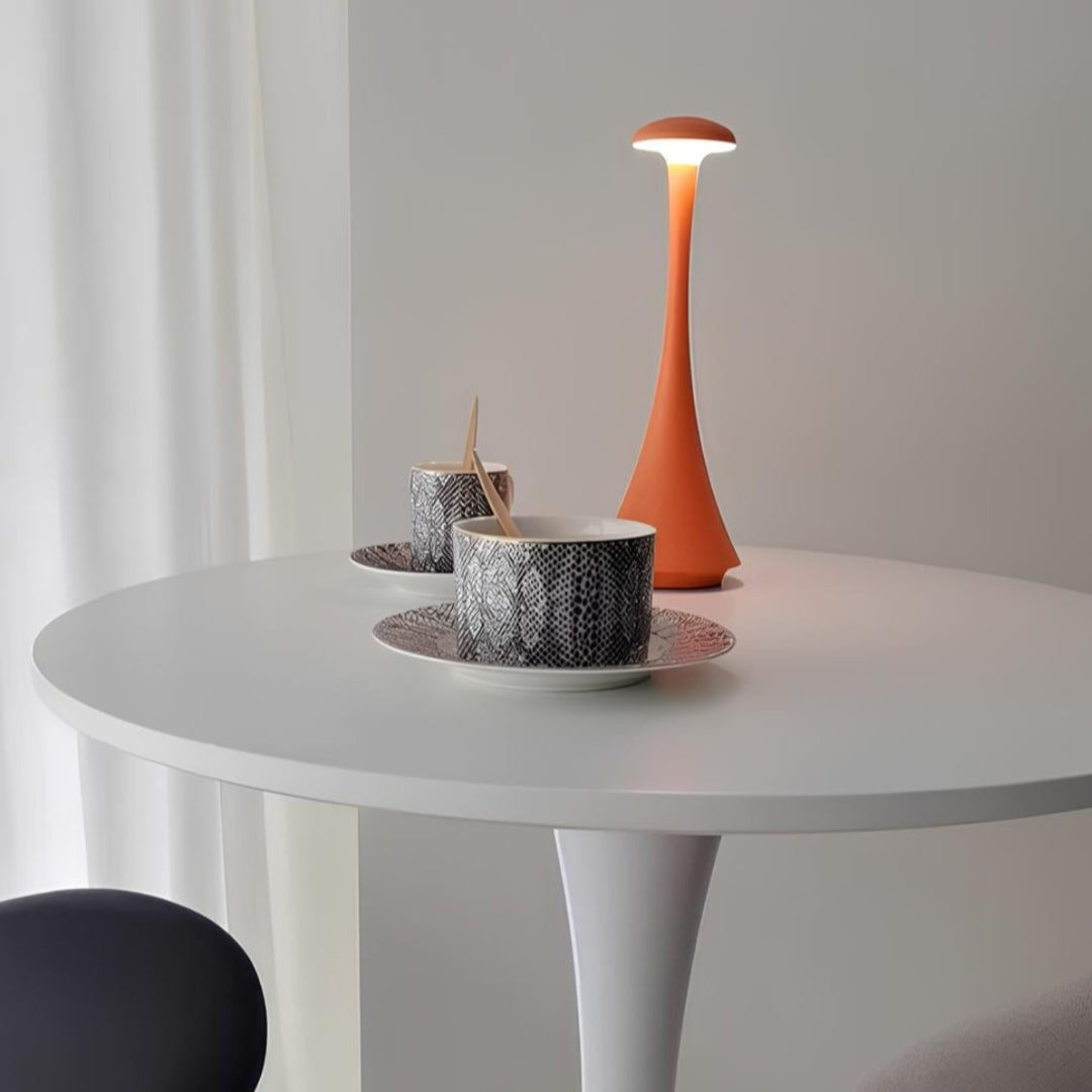 Skanto | Lumina Spire Lampe