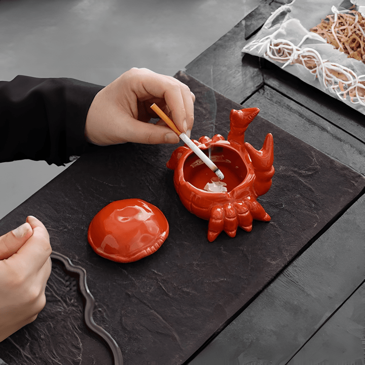 Skanto | CeramiQ – Luksus Askebeger i Orientalsk Stil med Unik Krabbe Design