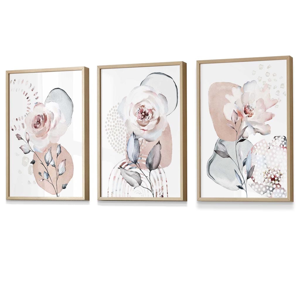Abstrakt, rosa og grå blomsterveggkunst med rammer