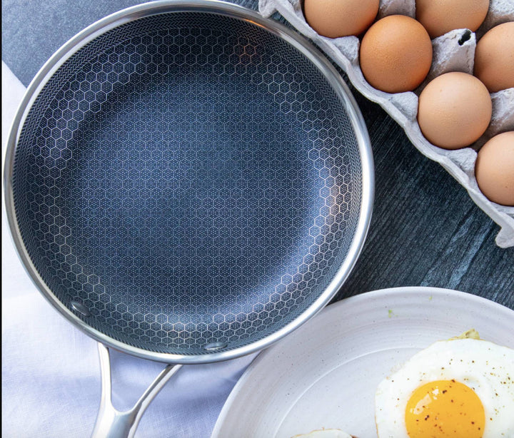 RoestvrijChef | Ripebestandig stekepanne med honningkcomstruktur | Skanto
