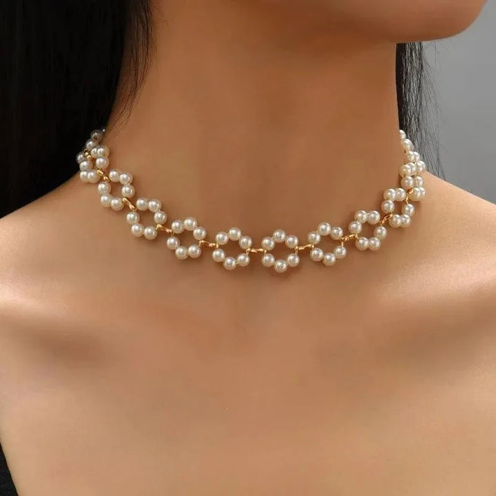 Skanto | Perle Floral Daisy Choker Halskjede