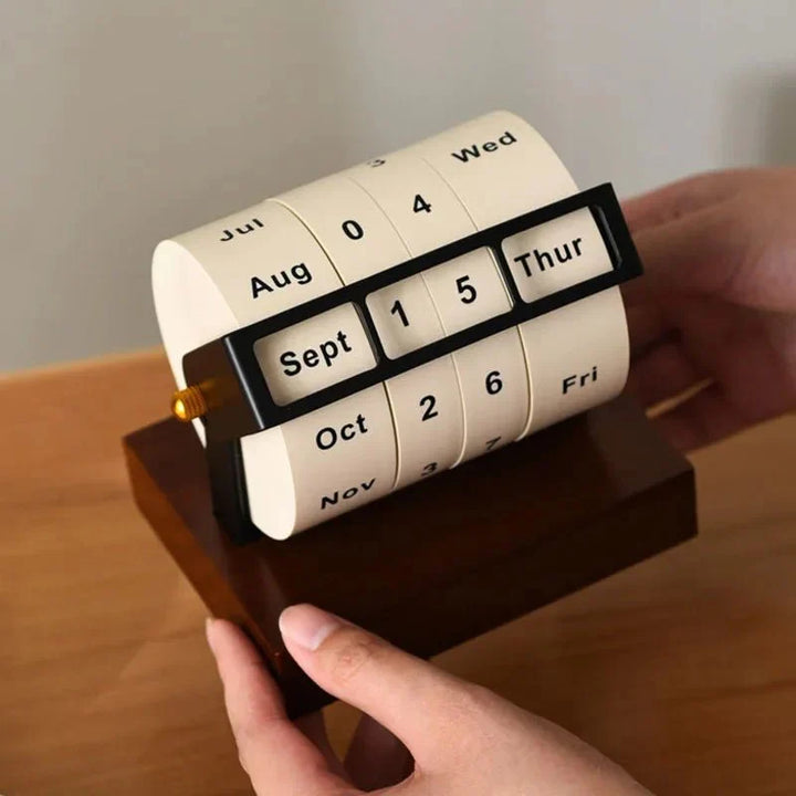 Skanto | Perpetual Bike Desk Calendar