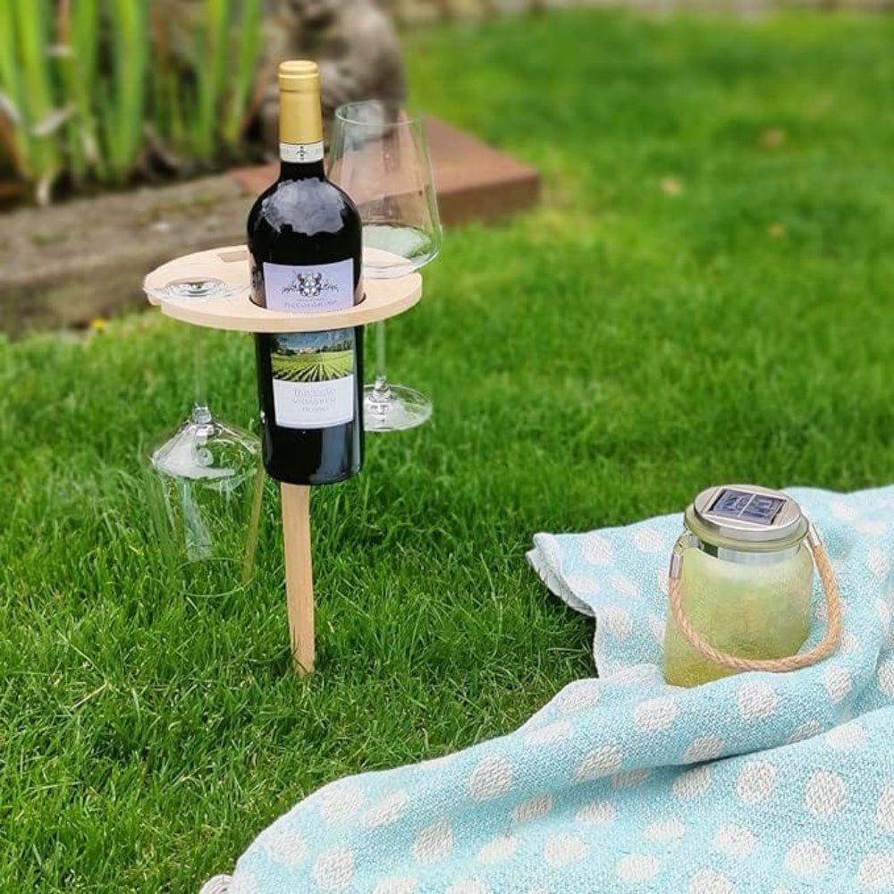Skanto | Picky Wine Table – Bærbar utetabell med glass- og flaskeholdere – Ideell for pikniker
