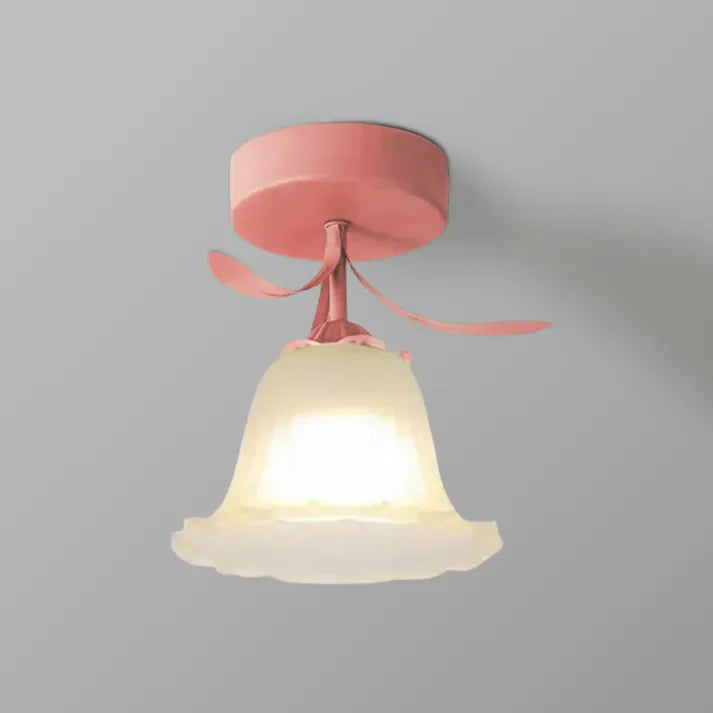 Skanto | Mini Pendellampe med Floral Motif Klassisk Eleganse i Moderne Form