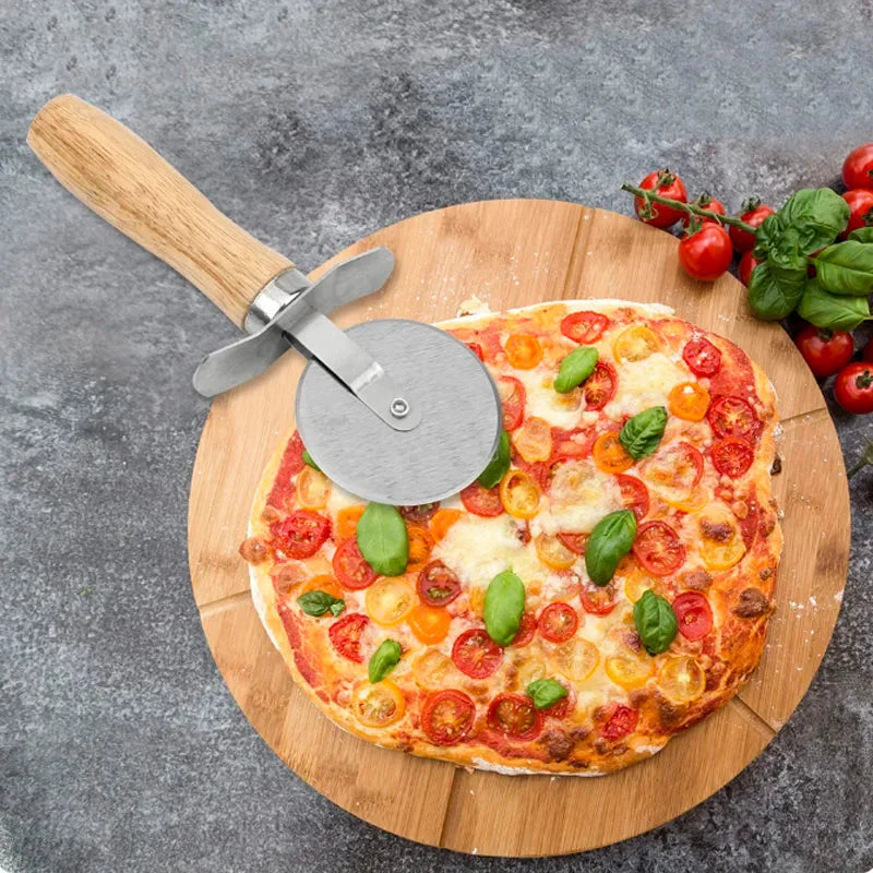 Pizza Cutter Trehåndtak Bakverk Skjærer Skjærehjul Skiver | Skanto