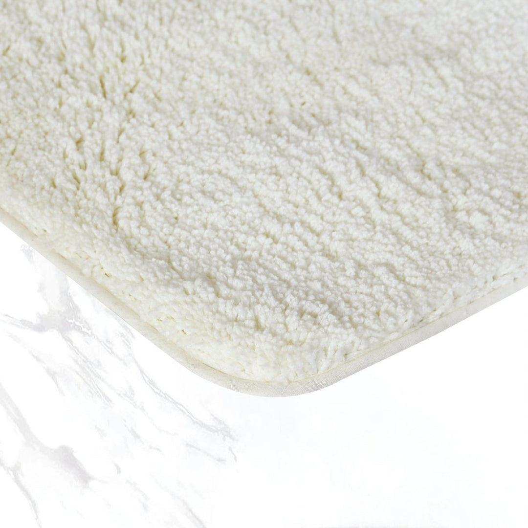 Skanto | VeluSoft Plush Mikrofiber Bade Matte | Hurtig-absorberende, Sklisikker Bade Rug for Komfort og Sikkerhet