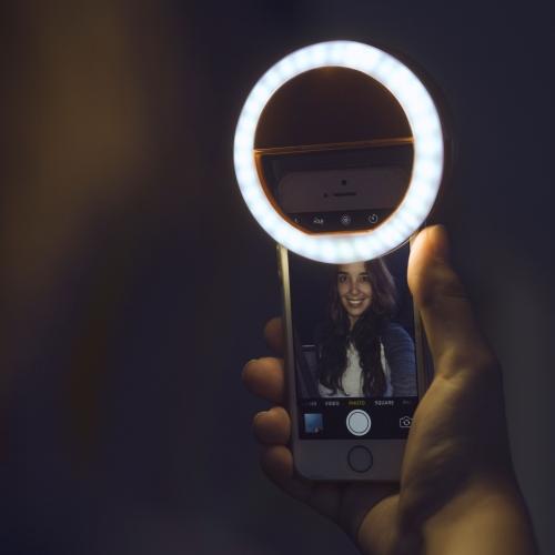 Skanto | Bærbar Selfie Ring Lys - GlowSnap