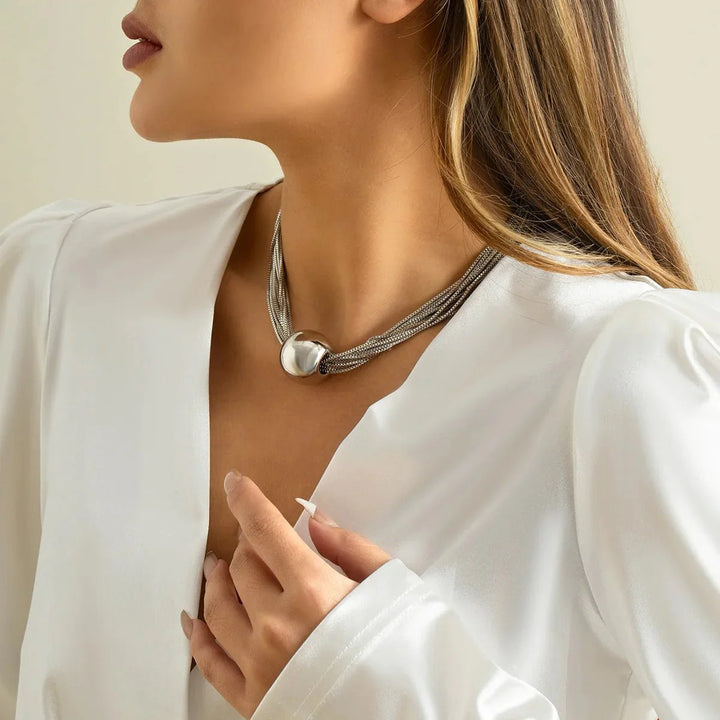 Skanto | Posh Multi Laget Kjede Ball Necklace og Armbånd