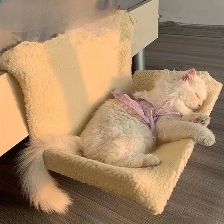 Fluffy Cat Hammock Skanto