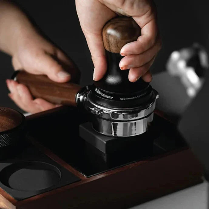 Pressure Coffee Tamper Espresso Tilbehør Fjærbelastet Barista Verktøy | Skanto