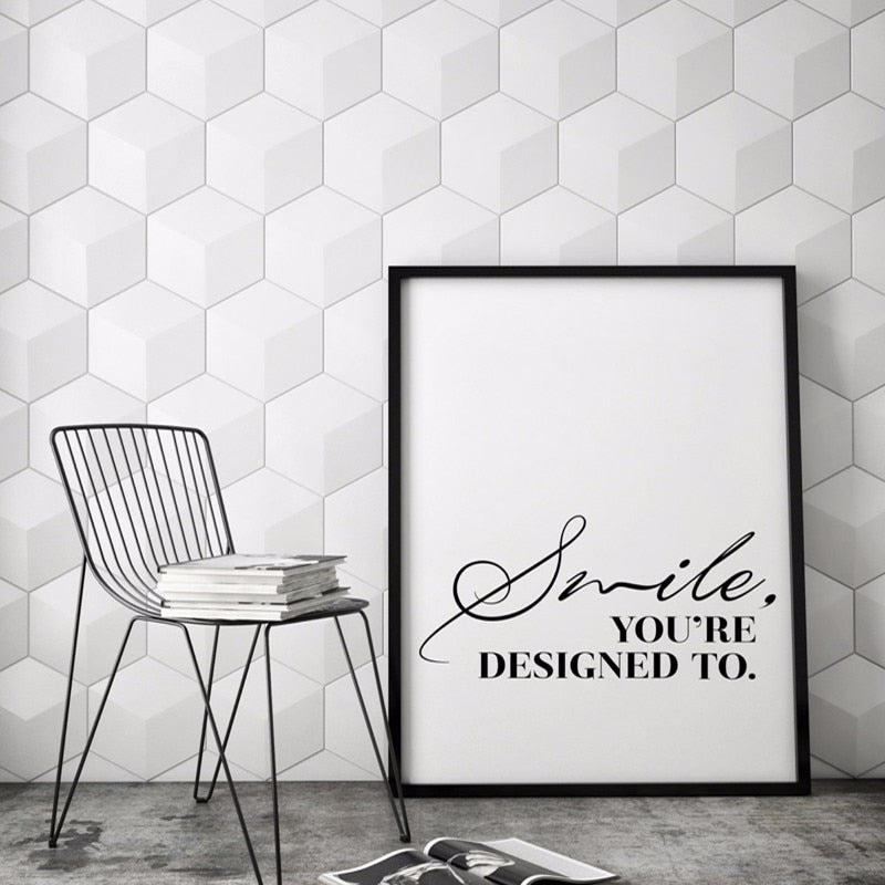 Smil – Du er skapt for det – Inspirerende sitat i svart-hvitt