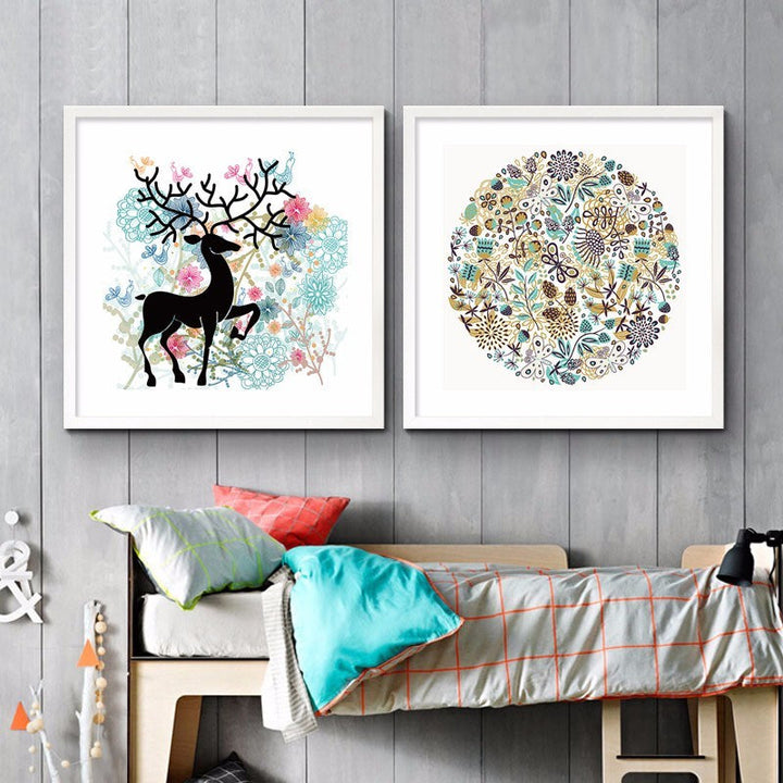 Nordiske hjort, fugler, blomster – Natur – lerretbilde