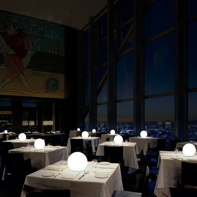 Skanto | LED Trådlampe - Oppladbar Moderne Lysarmatur for Hjem, Kontor og Nattbord Bruk