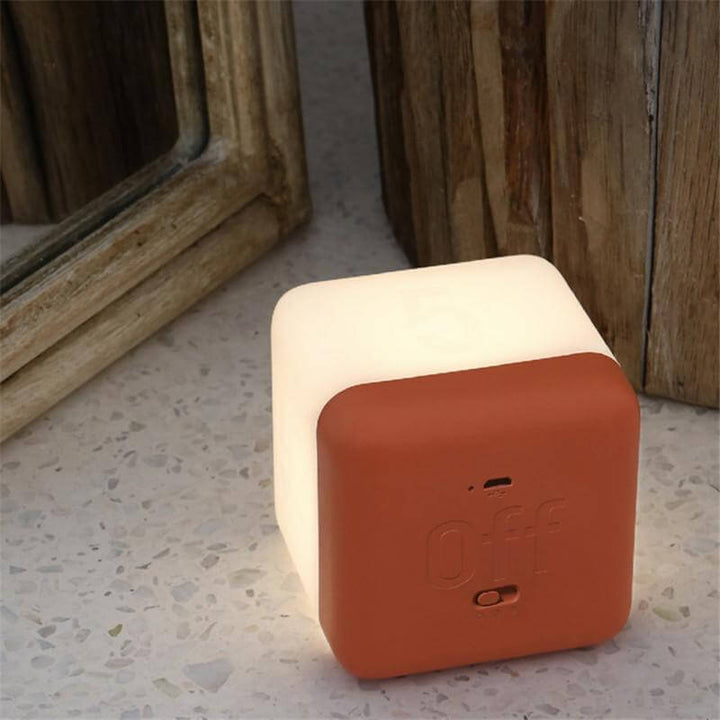 Elegant kreativ ChargeaSkantoe quadratisk nattbordlampe