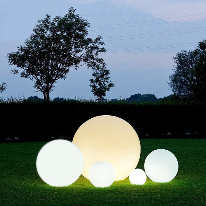 Skanto | Vanntett LED Hage Ball Lys RGB
