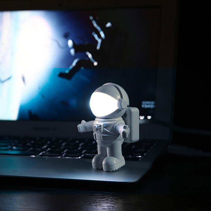 Astronaut USB Lys | Skanto
