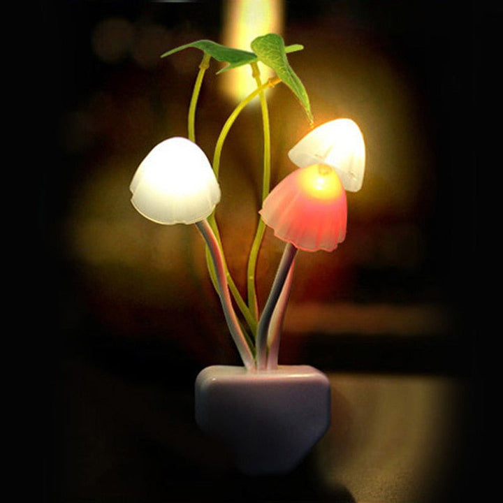 Fairy Fargerik Sopp Nattvegglampe | Skanto