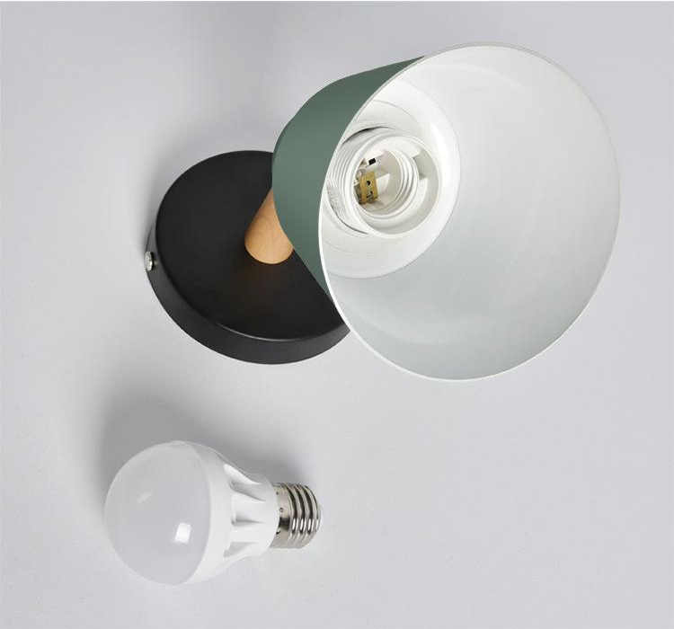 Skanto | RoyaleGlow Sleek Modern Wood Wall Lamp - Moderne Hjemmelys