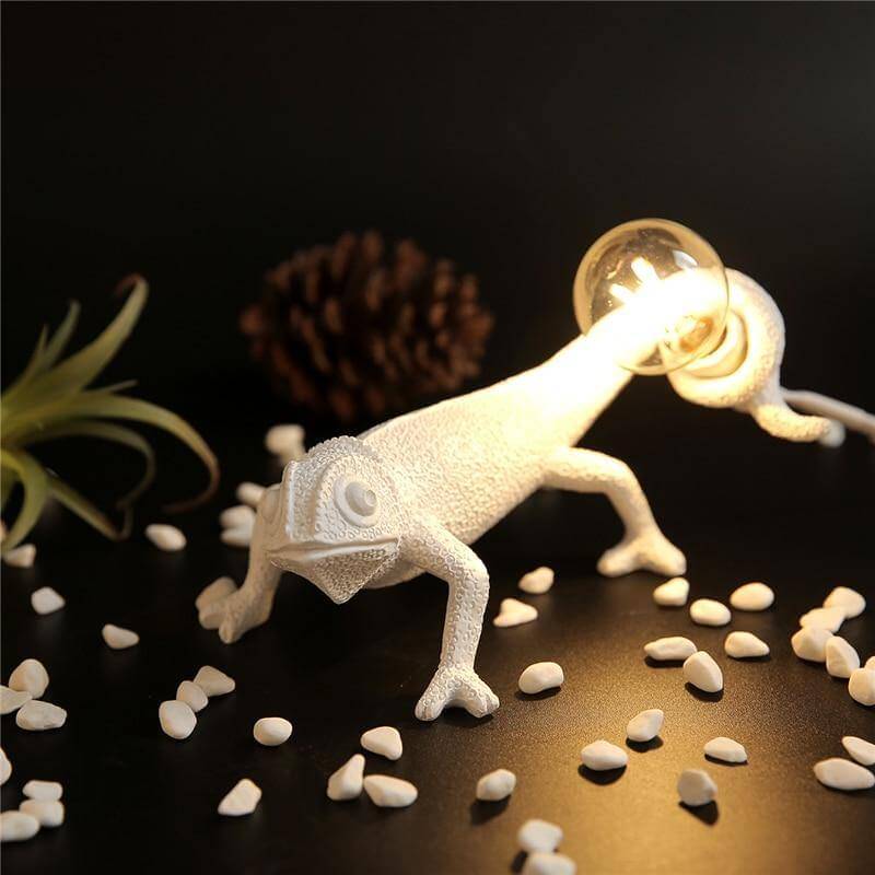 Nordic Modern Kameleon Gepard Skrivebord Lampe | Skanto