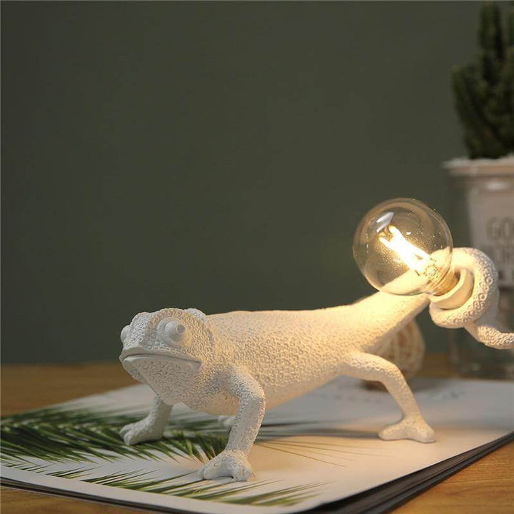 Nordic Modern Kameleon Gepard Skrivebord Lampe | Skanto