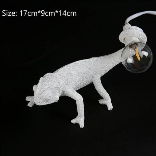 Nordic Modern Chameleon Lizard Desk Light | Skanto