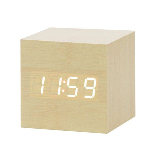 Skanto | Minimalistisk Digital LED Vekkerklokke med Tale Kontroll – Elegant Design og Klar Skjerm for Uanstrengte Morgener