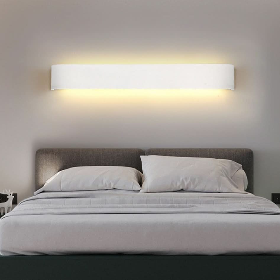 Skanto | Moderne LED Vegglampe – Slank Svart Aluminiumslys