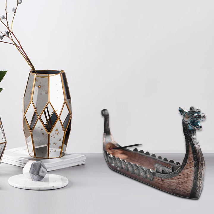 Skanto | Retro Dragebåt Røkelsesholder