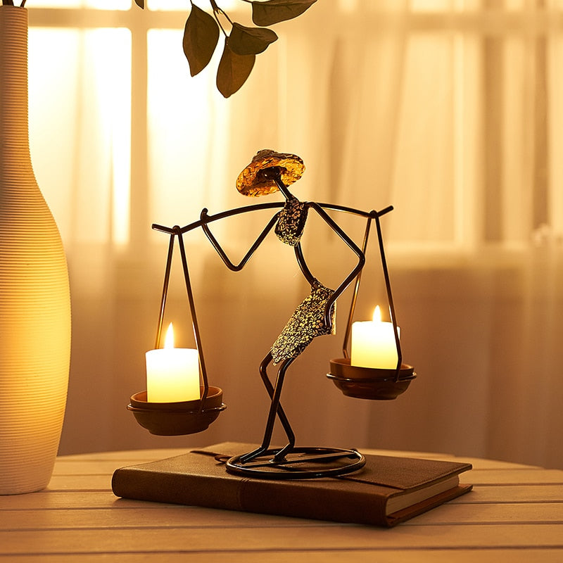 Nordic Abstract Character Metal Candle Holder | Skanto
