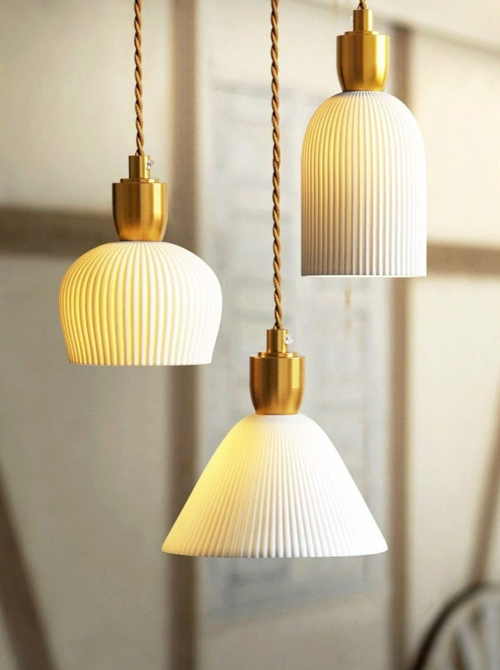 Moderne nordisk keramik-pendellamper