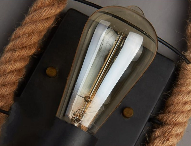Skanto | Vintage Taupe Vegglampe
