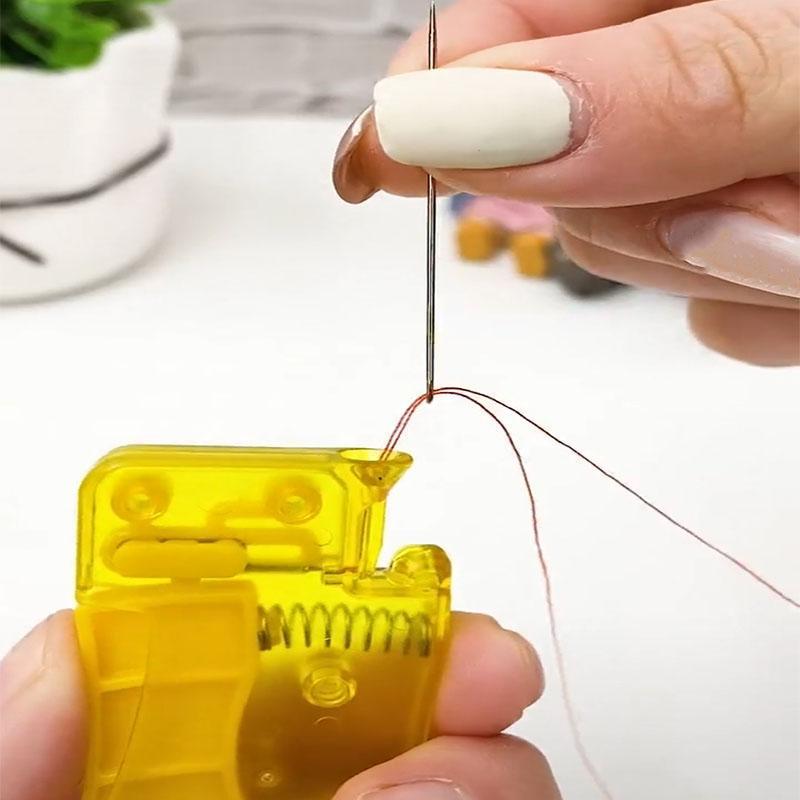Auto Needle Threader | Skanto