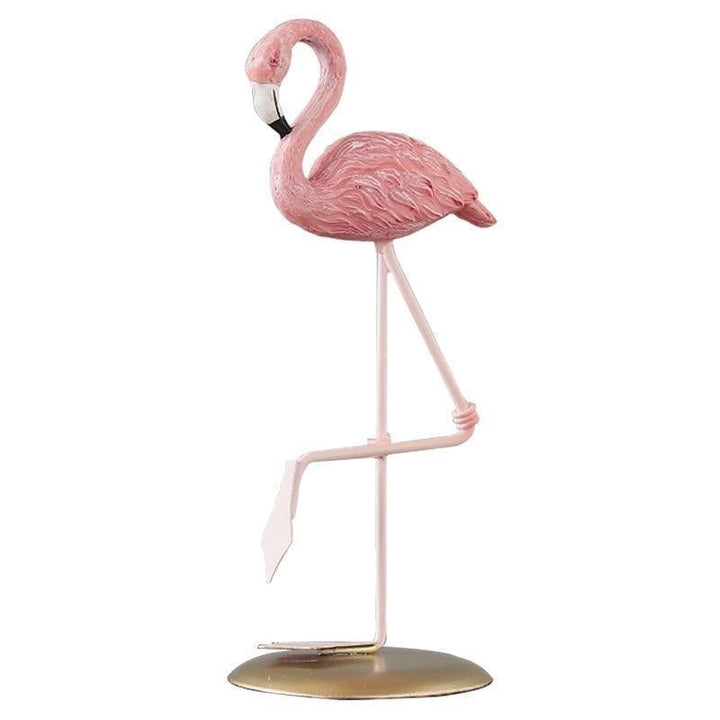 FlamingoGrace Elegant Flamingo Harbor Statue Skanto