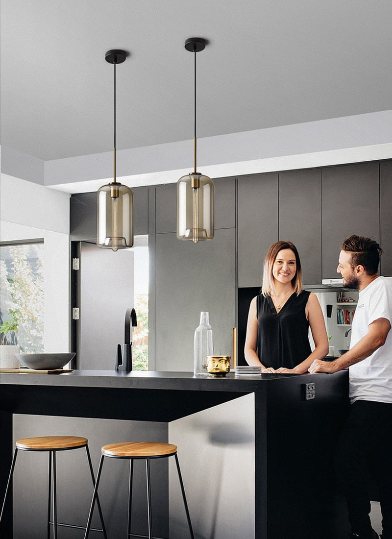 Moderne hengelamper i glass