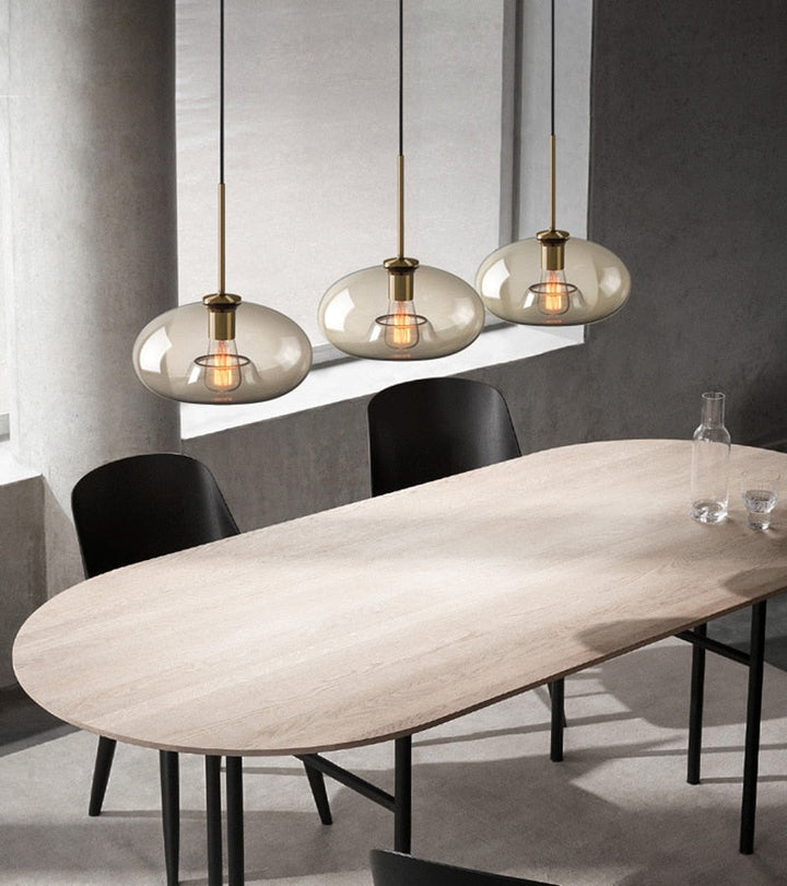 Moderne hengelamper i glass