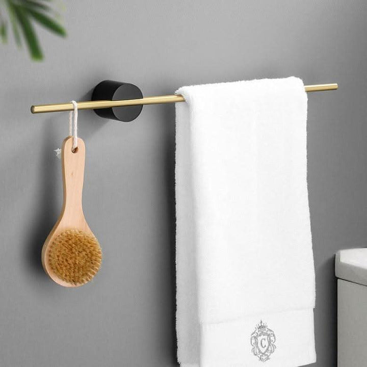 Skanto | Moderne Frittstående Metall Håndklehylle – LuxeHang