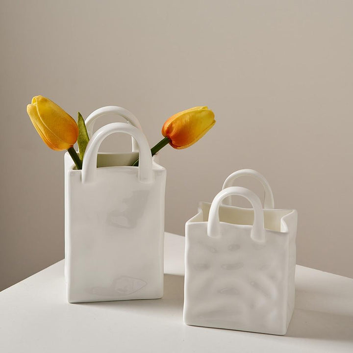 Handbag Vase | Skanto