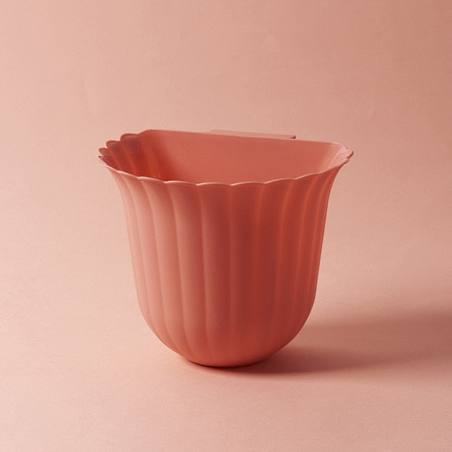 Nordic Flower Shape Hanging Trash Can | Skanto