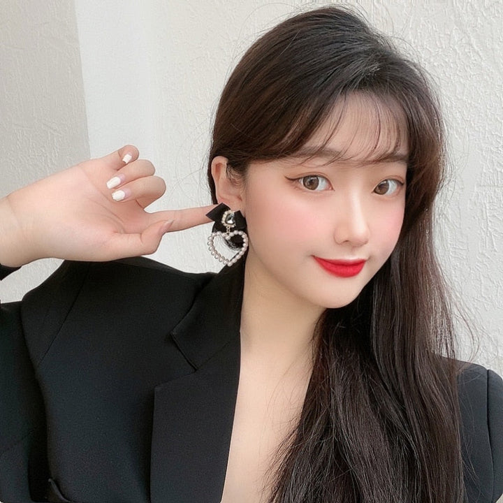 Skanto | Koreansk Temperament Retro Rhinestone Sløyfe Klipp Øredobber