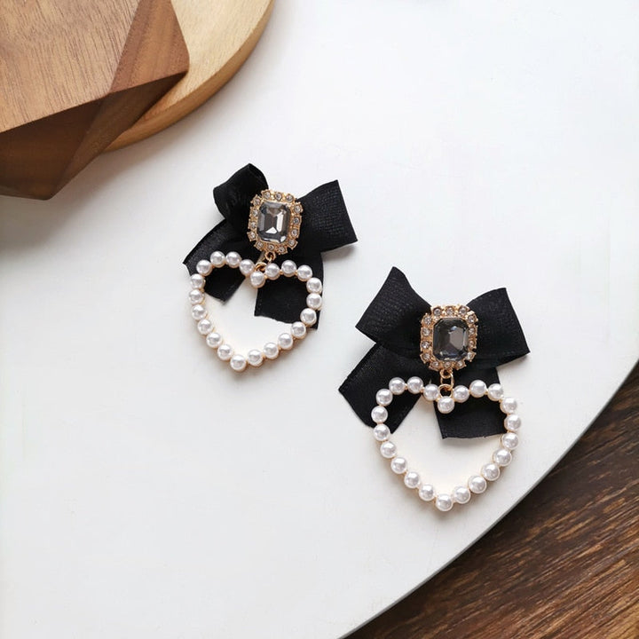 Skanto | Koreansk Temperament Retro Rhinestone Sløyfe Klipp Øredobber