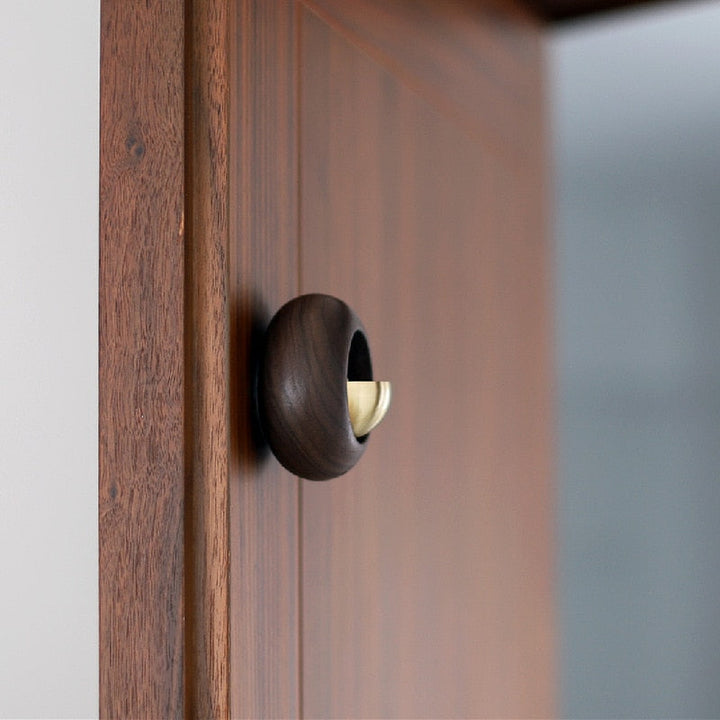 Solid Wood Cute Hanging Door Bell | Skanto
