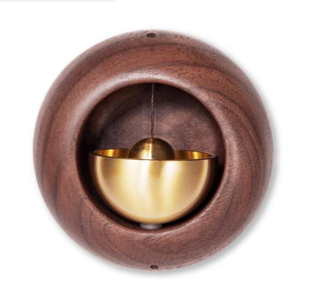Solid Wood Cute Hanging Door Bell | Skanto