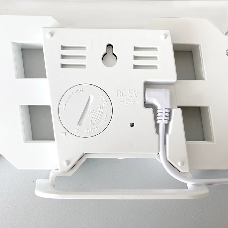 3D LED Moderne Digitale Alarm Vekkerklok | Skanto
