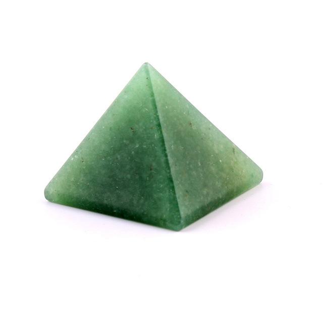 Pyramid Chakra Healing Reiki Crystal | Skanto